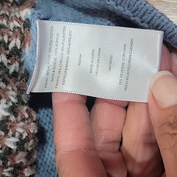 Mountain Spring Landscape Crew Neck Sweater - Picture 8 of 11